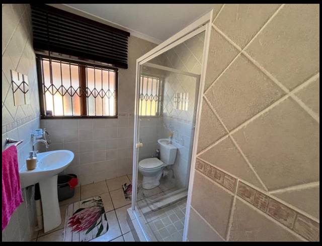 2 BEDROOM APARTMENT FOR SALE IN SONNEVELD